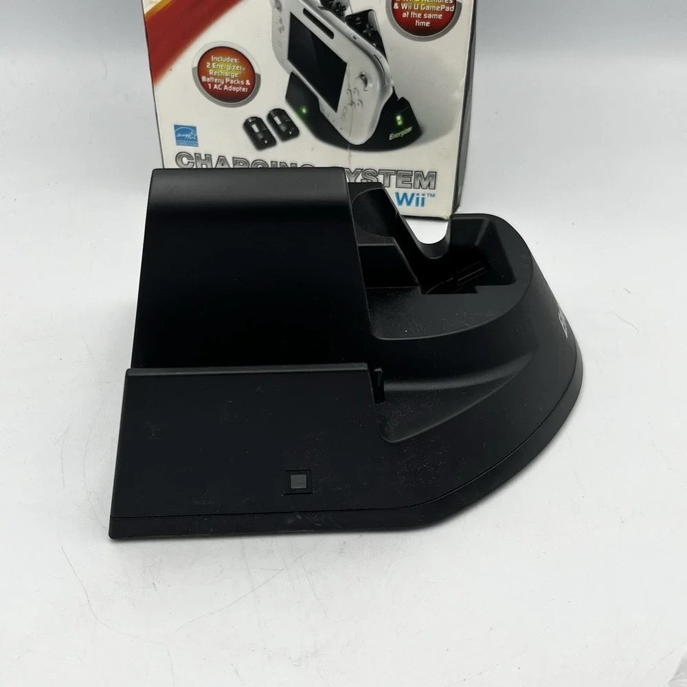 Energizer power & play Charging System PL-8507  For Wii U & Wii OPEN BOX